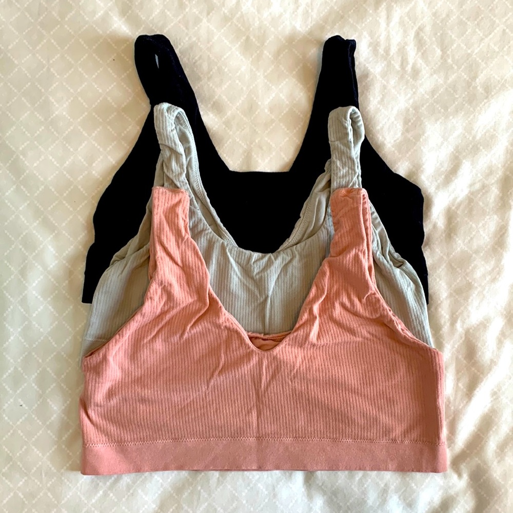 3 Soma Aloe Turnaround Bralettes, L, RUNS SMALL, no padding, ribbed fabric.